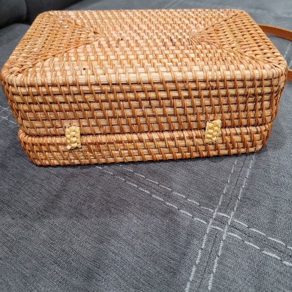 Square Rattan Boho Handbag - Picture 4 of 5